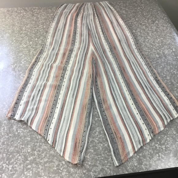 Lulu’s striped cullotte jumper NWOT - Picture 4 of 12